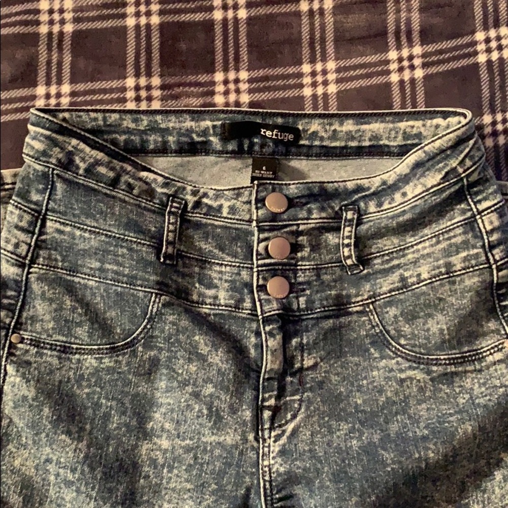 Refuge Jeans